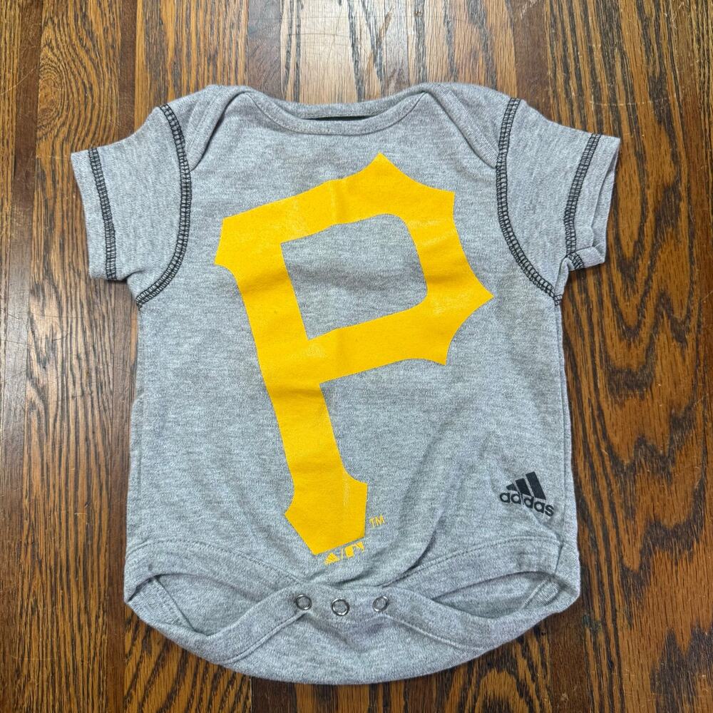Adidas Pittsburgh Pirates Baby Onesie Infant Gray Yellow P Logo MLB Bodysuit 0-3